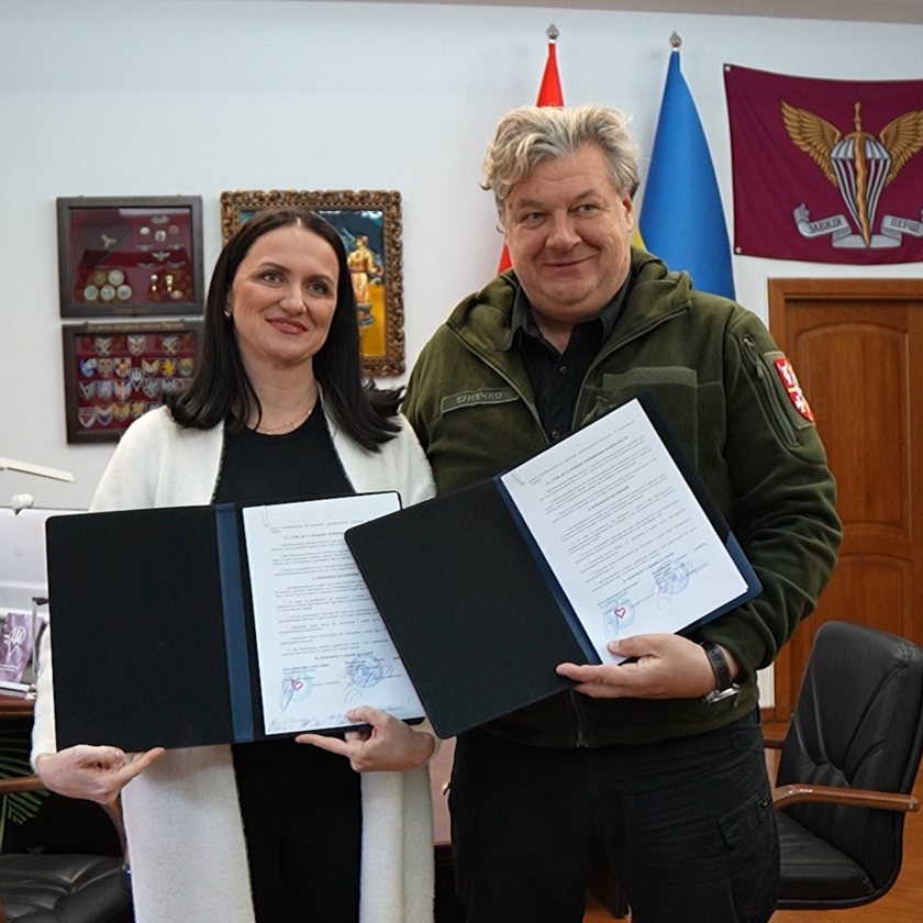 БФ ТВОЯ ОПОРА та Житомирська ОВА підписали Меморандум для підтримки прийомних батьків