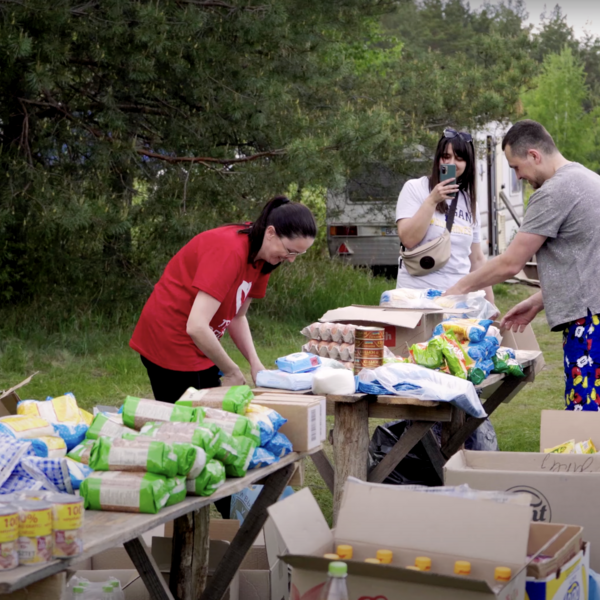 Гуманітарна допомога постраждалим від війни в Україні