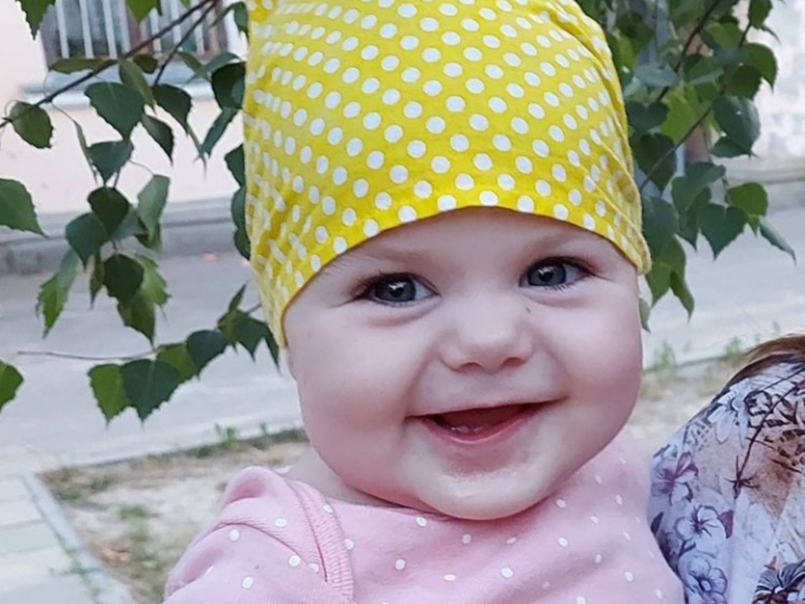 Our Ksyusha is fighting for her life.