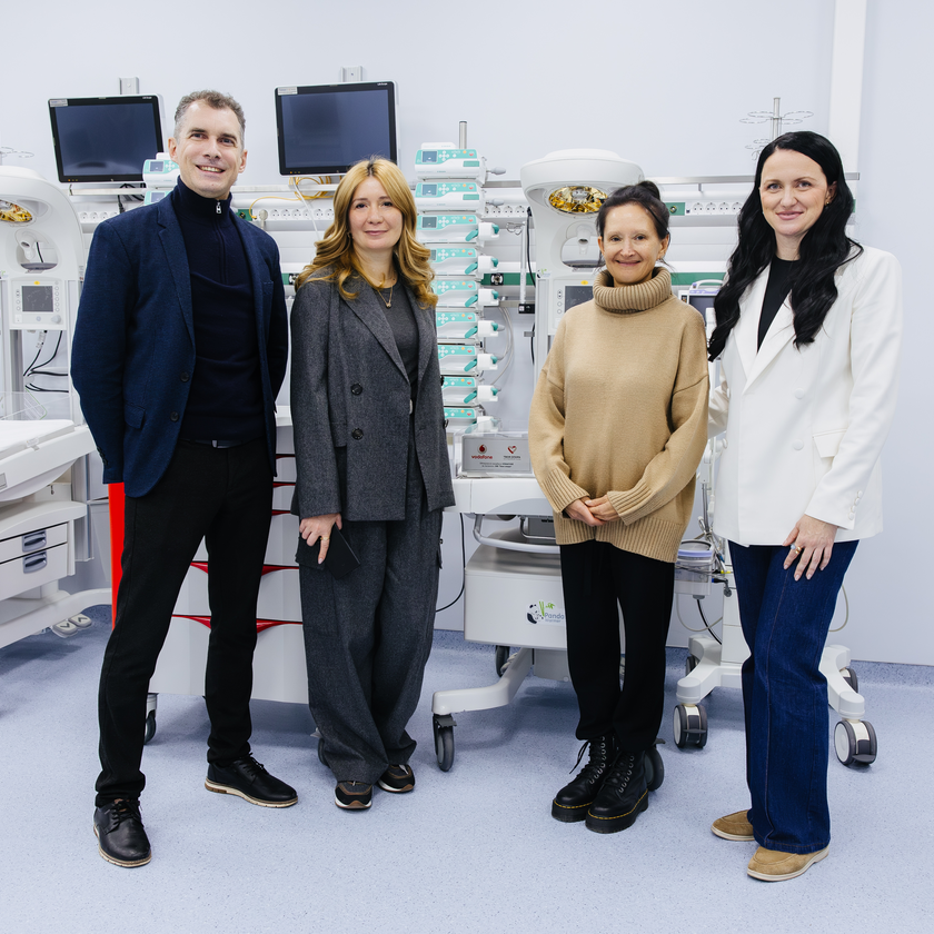 Vodafone Ukraine and the charitable foundation “Tvoya Opora” have delivered infant resuscitation systems to the Center for Pediatric Cardiology and Cardiac Surgery of the Ministry of Health of Ukraine.
